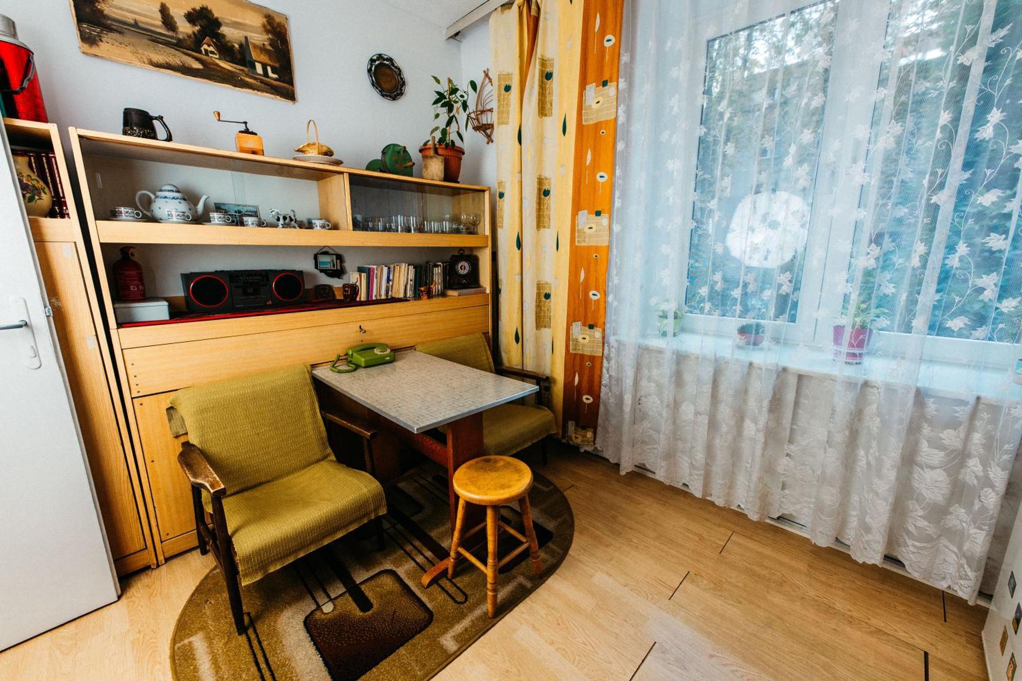 Feel The Old Socialist Style Apartment Krakow Exterior photo